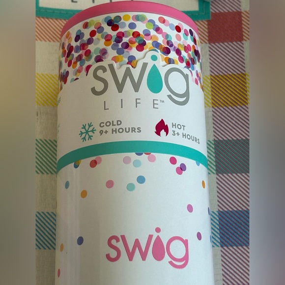 NWT SWIG LIFE 12 OZ INSULATED STAINLESS SKINNY CAN COOLER & LAMINATED TOTE BAG - Picture 3 of 12